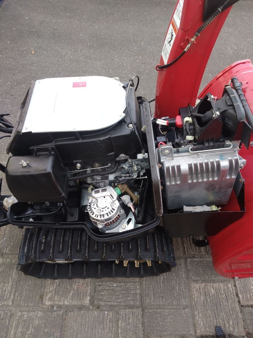 北海道胆振近郊のみ無料配送可　引取歓迎　ホンダHONDA 除雪機HSS1170i