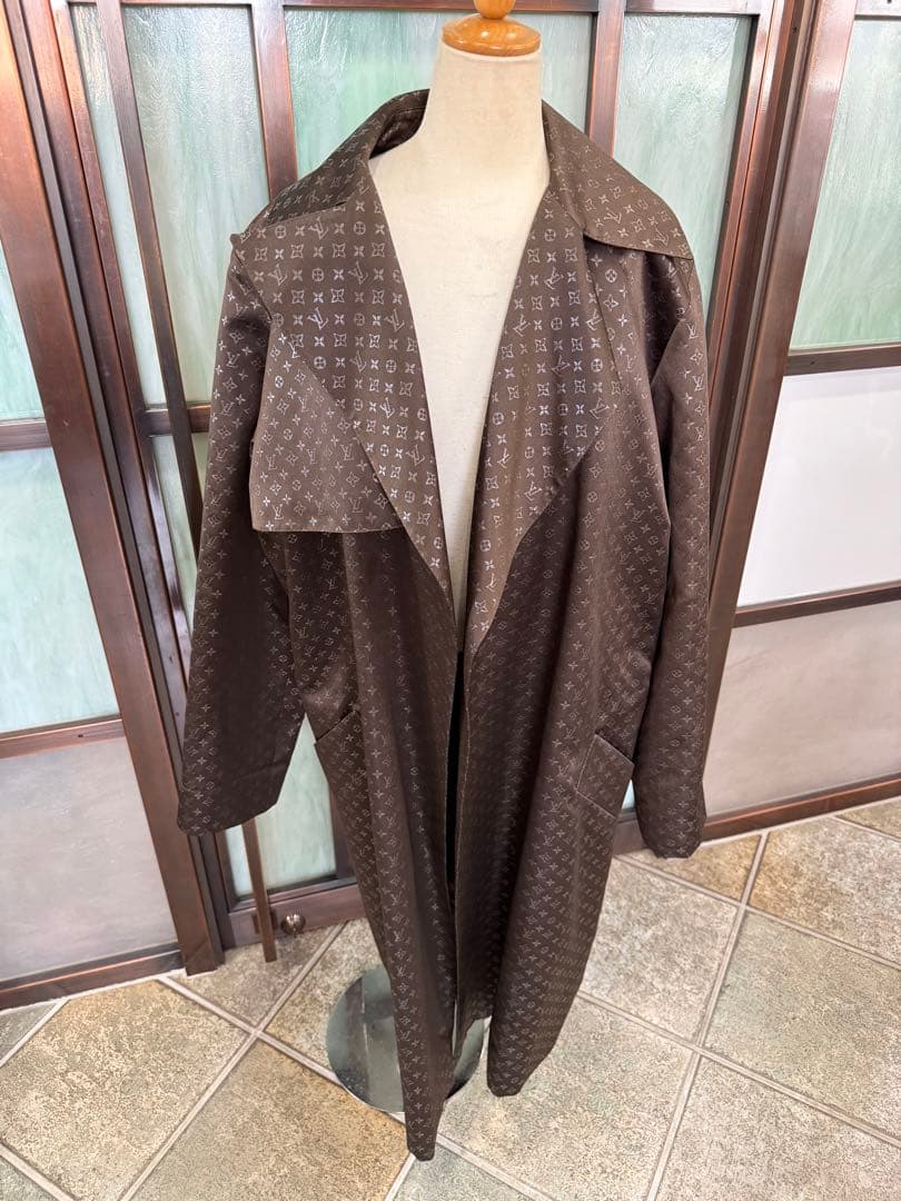ルイヴィトン　モノグラムLOUIS VUITTON トレンチコート　サイズ36