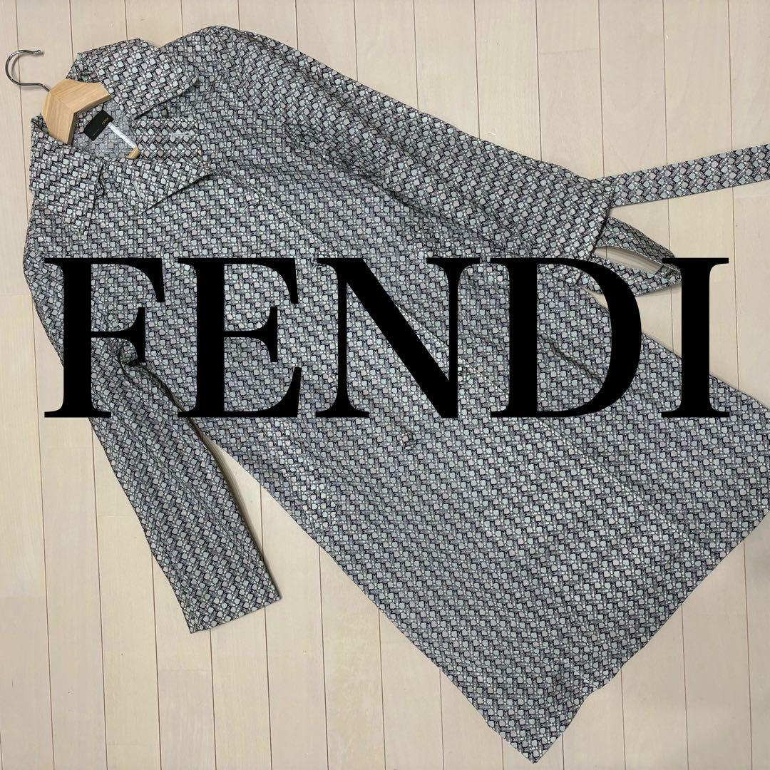 FENDI フェンディ　トレンチコート　ロゴ　Mサイズ相当　38