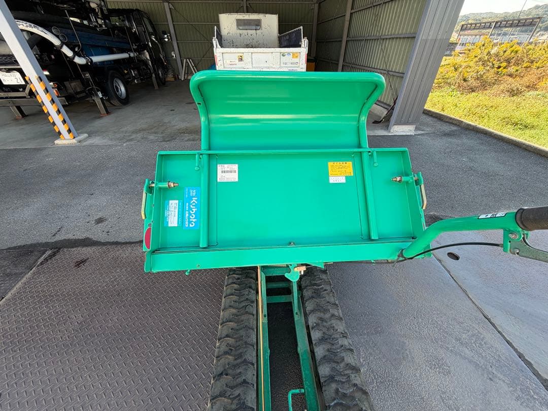 運搬車 BP412 手動ダンプ 4.2馬力クローラー 最大作業能力250㎏ 中古