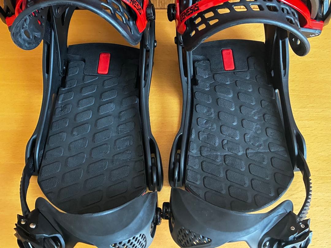 バートンBURTONバインディング【ジェネシス（M）】ゲンテンスティック等に