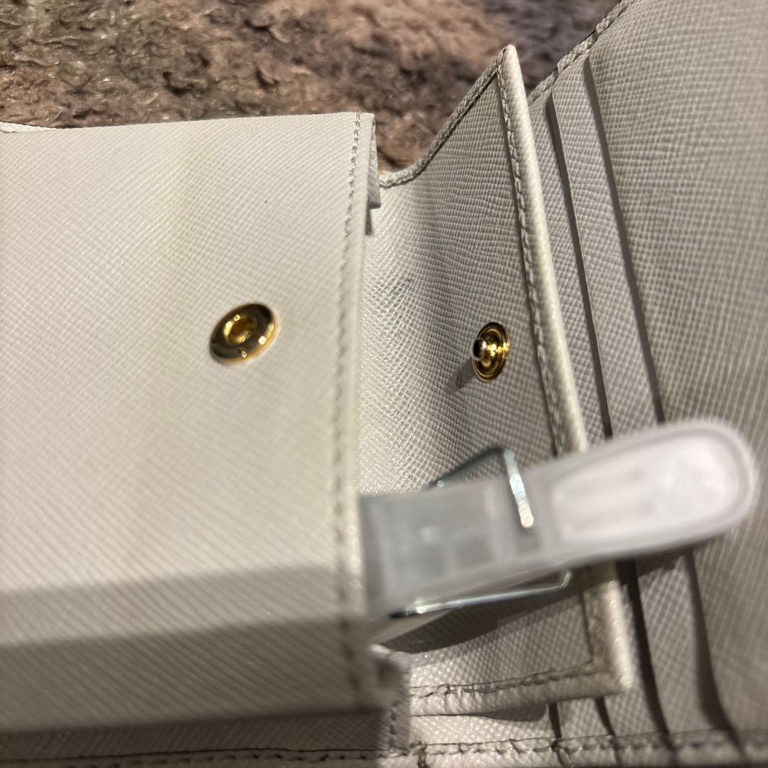 MARNI マルニ 二つ折財布