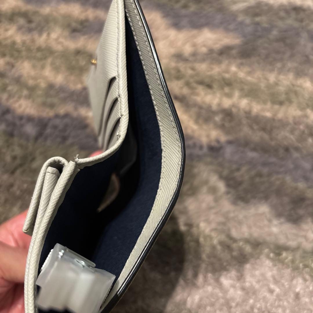 MARNI マルニ 二つ折財布