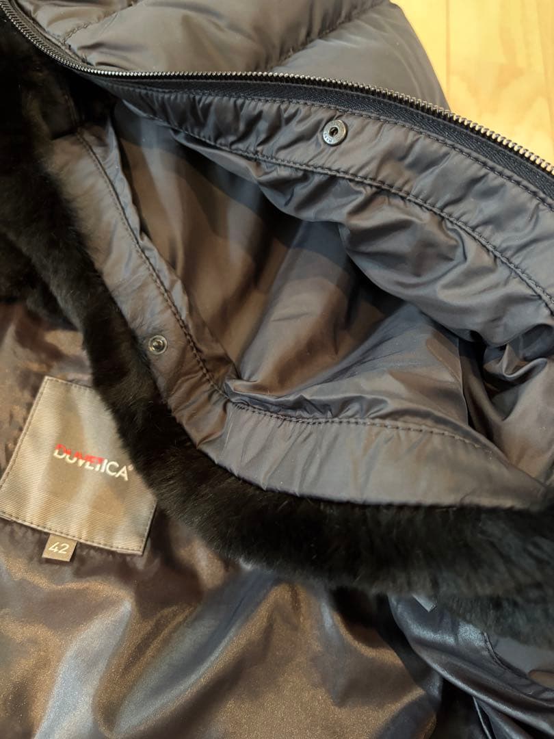 【美品】DUVETICA デュベティカ ダウンブラックラビットファー　42