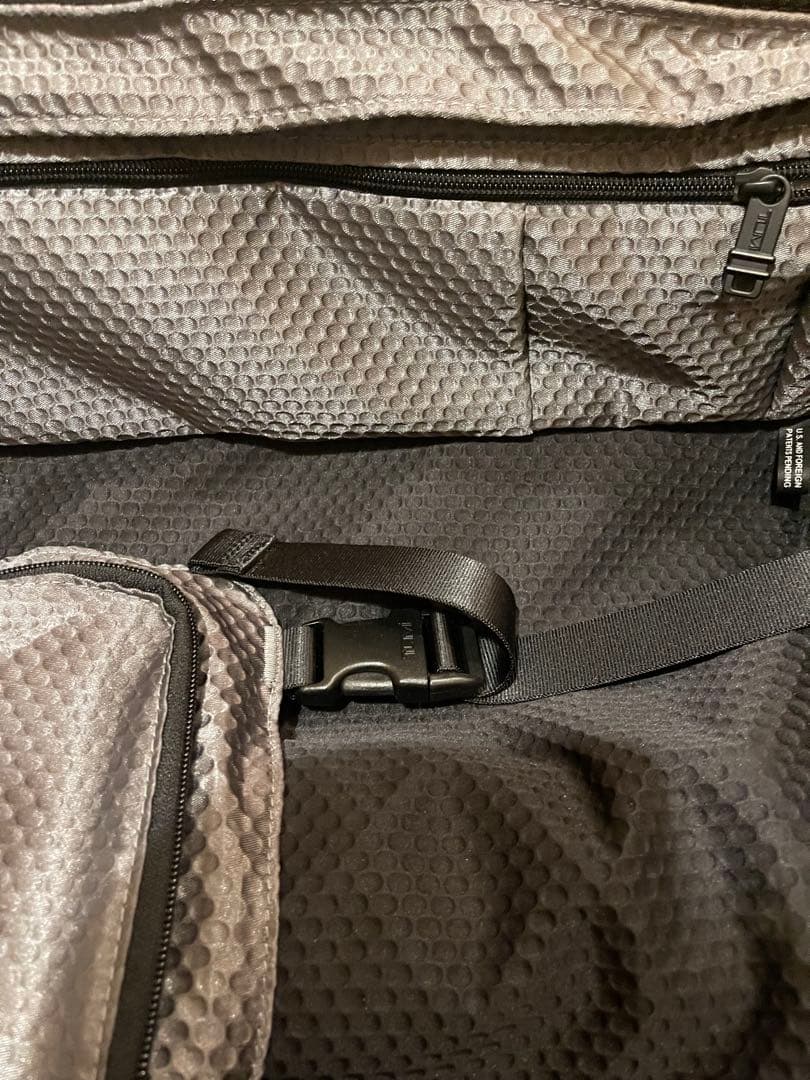 y*2様 TUMI キャリーケース