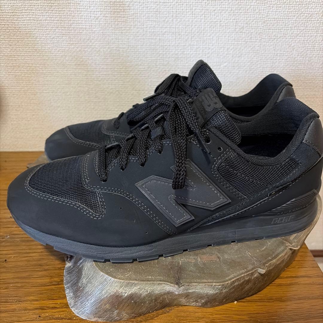 ニューバランス　CM996XV2