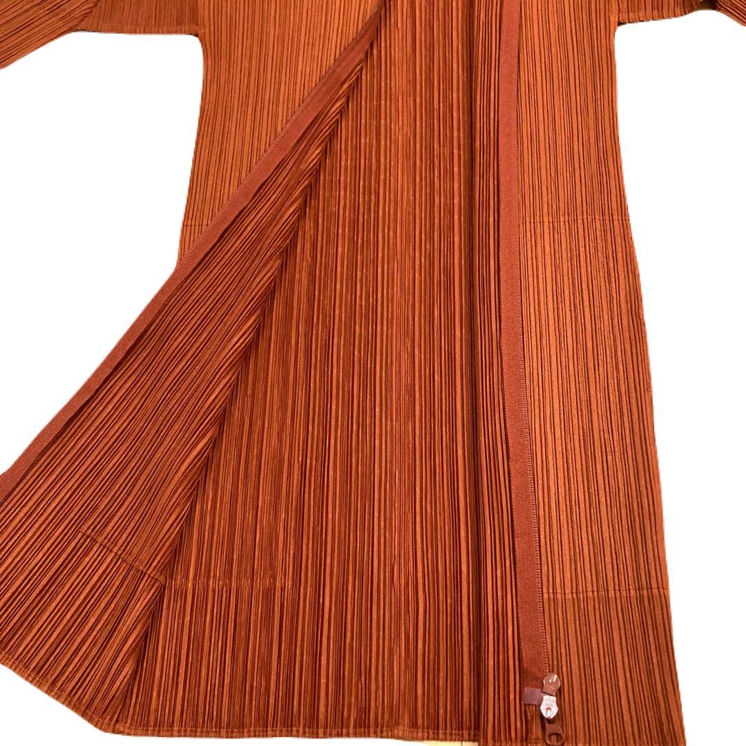 美品　PLEATS PLEASE プリーツプリーズ　ワインレッド　パーカー