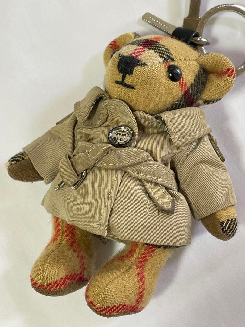 まゆKON ‼️BURBERRY バーバリーベア　トレンチコートキーホルダー