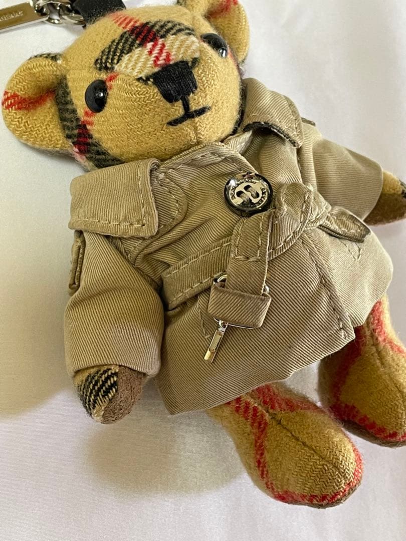 まゆKON ‼️BURBERRY バーバリーベア　トレンチコートキーホルダー