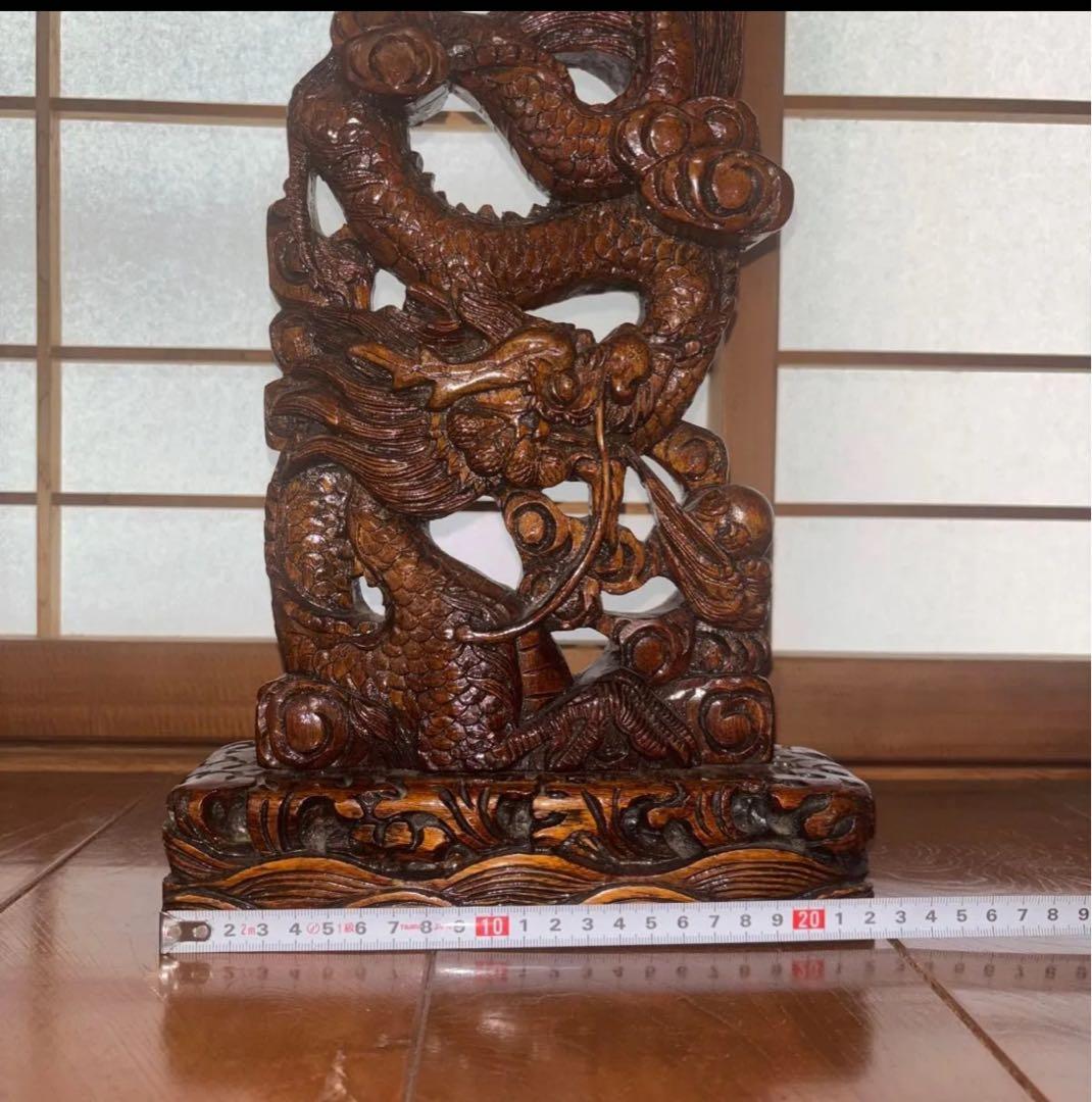 彫刻工芸品　龍　手彫り 木彫り　一点物