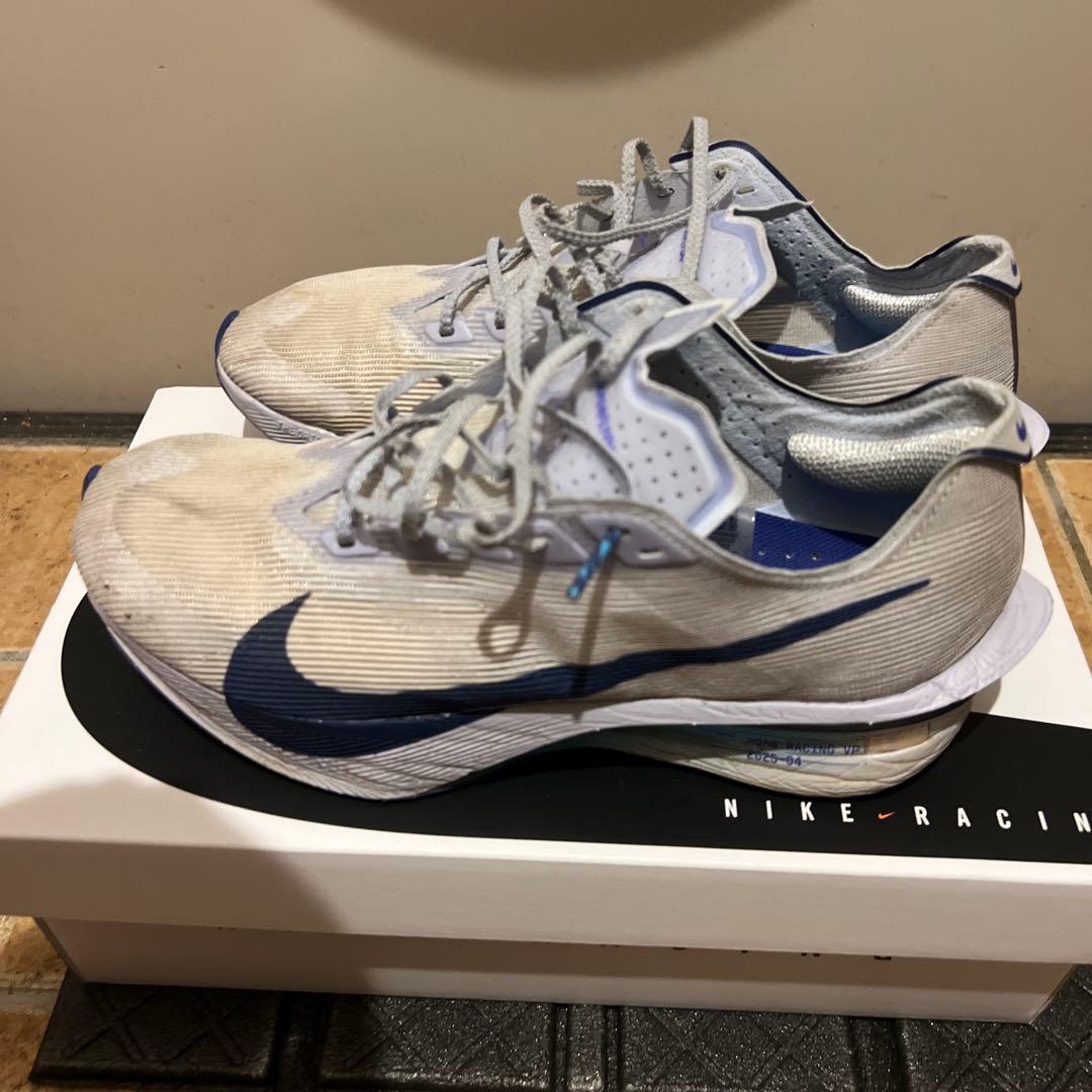 ナイキNIKEヴェイパーフライネクスト%4 25.5cm