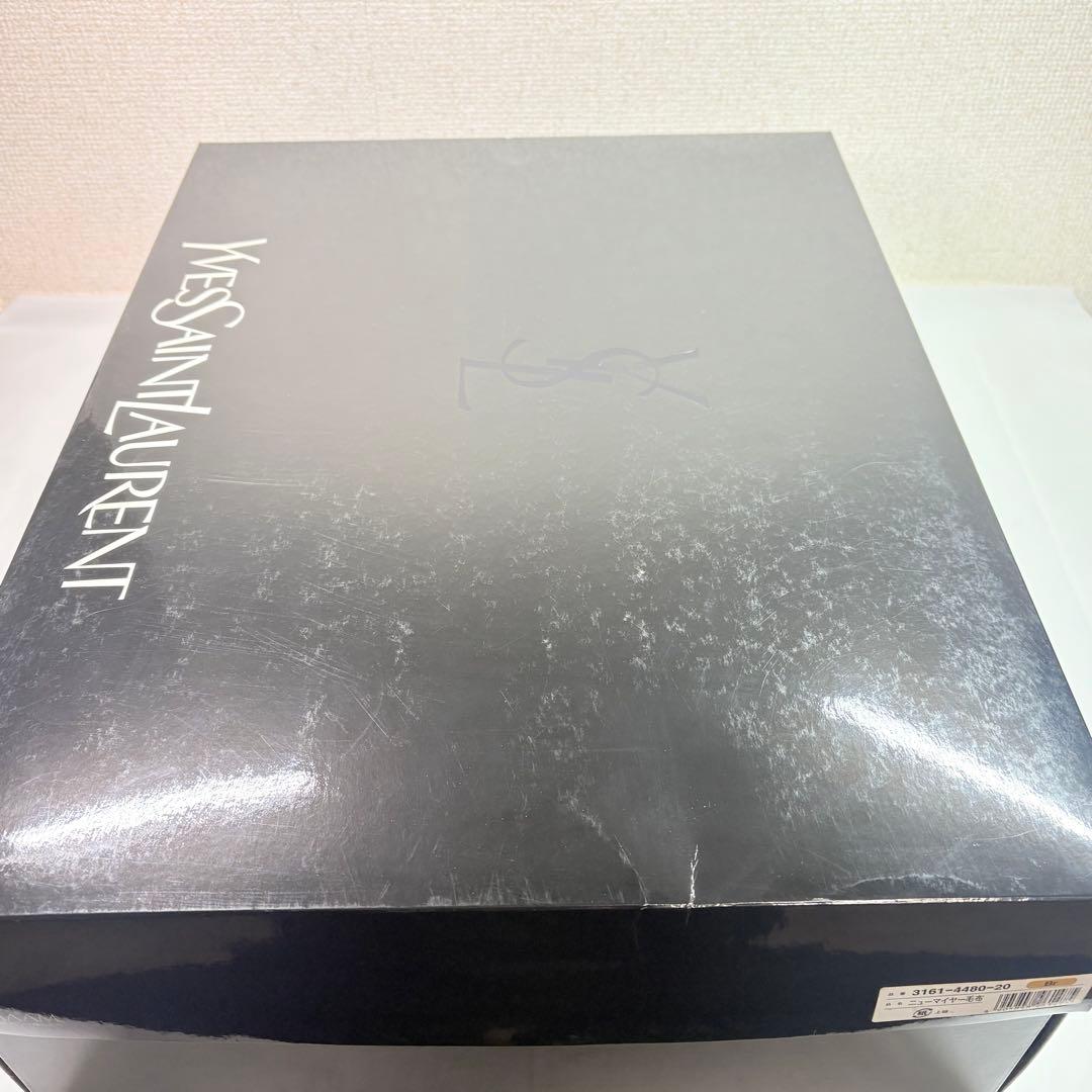 イヴ・サンローラン　YSLロゴ総柄アクリルニューマイヤー毛布