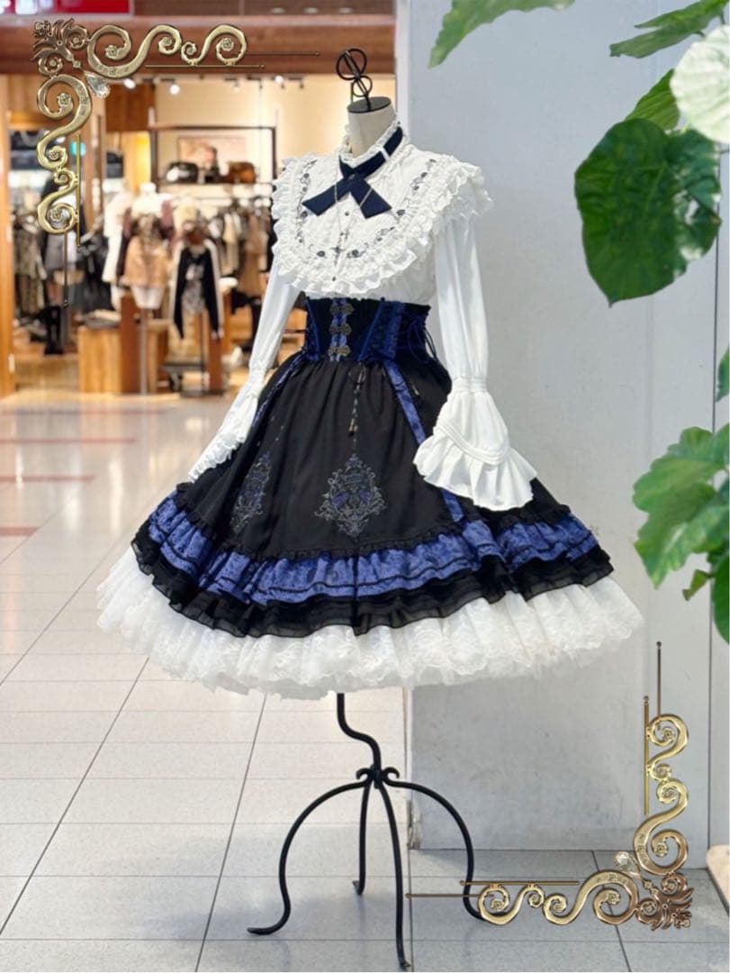 最終お値下げ 新品 オッズオン ozz oneste 薔薇刺繍バッスルスカート