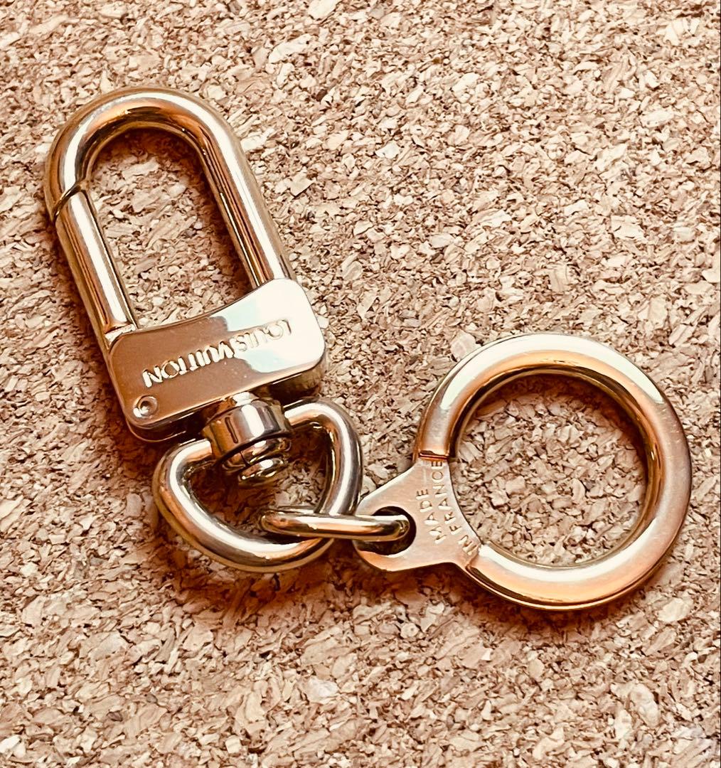 LOUIS•VUITTON アノクレ キーホルダー ゴールド (極美品)