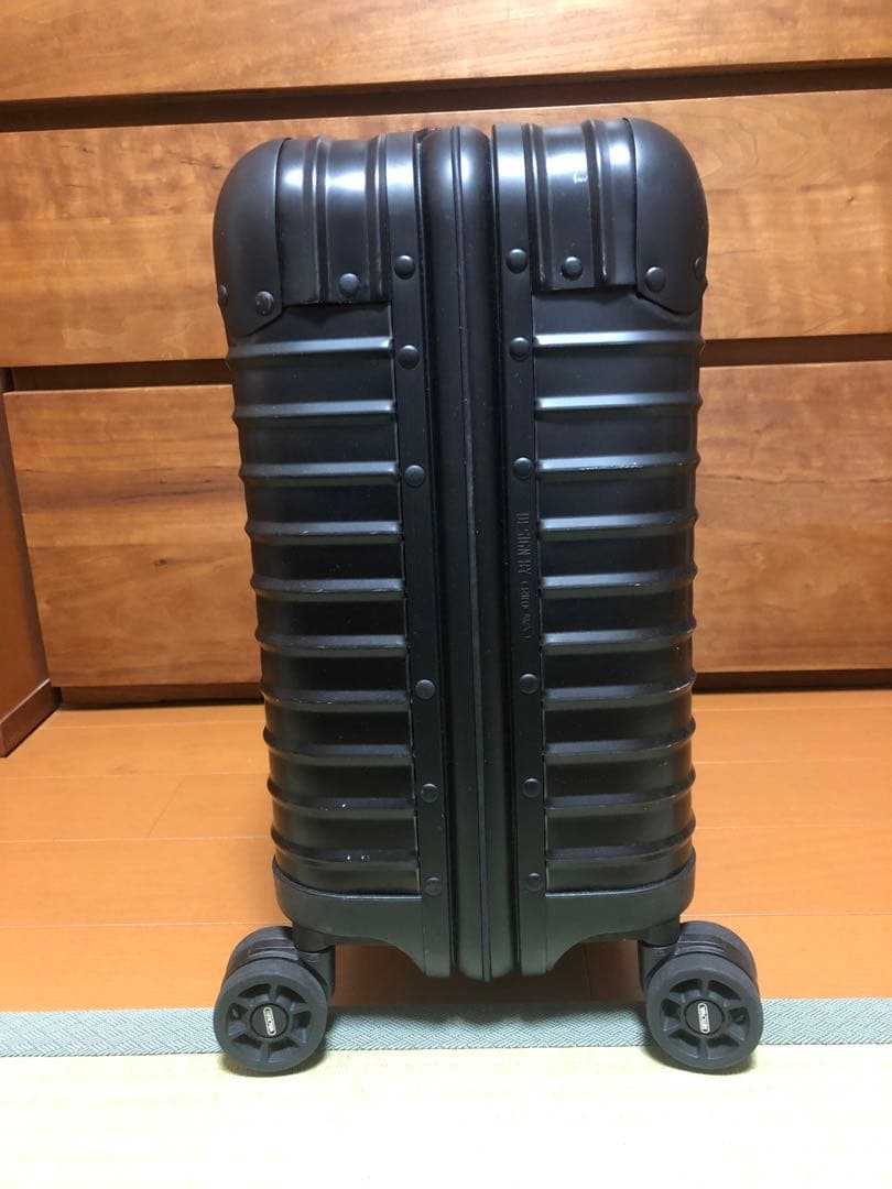 ☆極美品☆激レア☆RIMOWA リモワ　ステルス　ビジネストロリー4輪　　26L