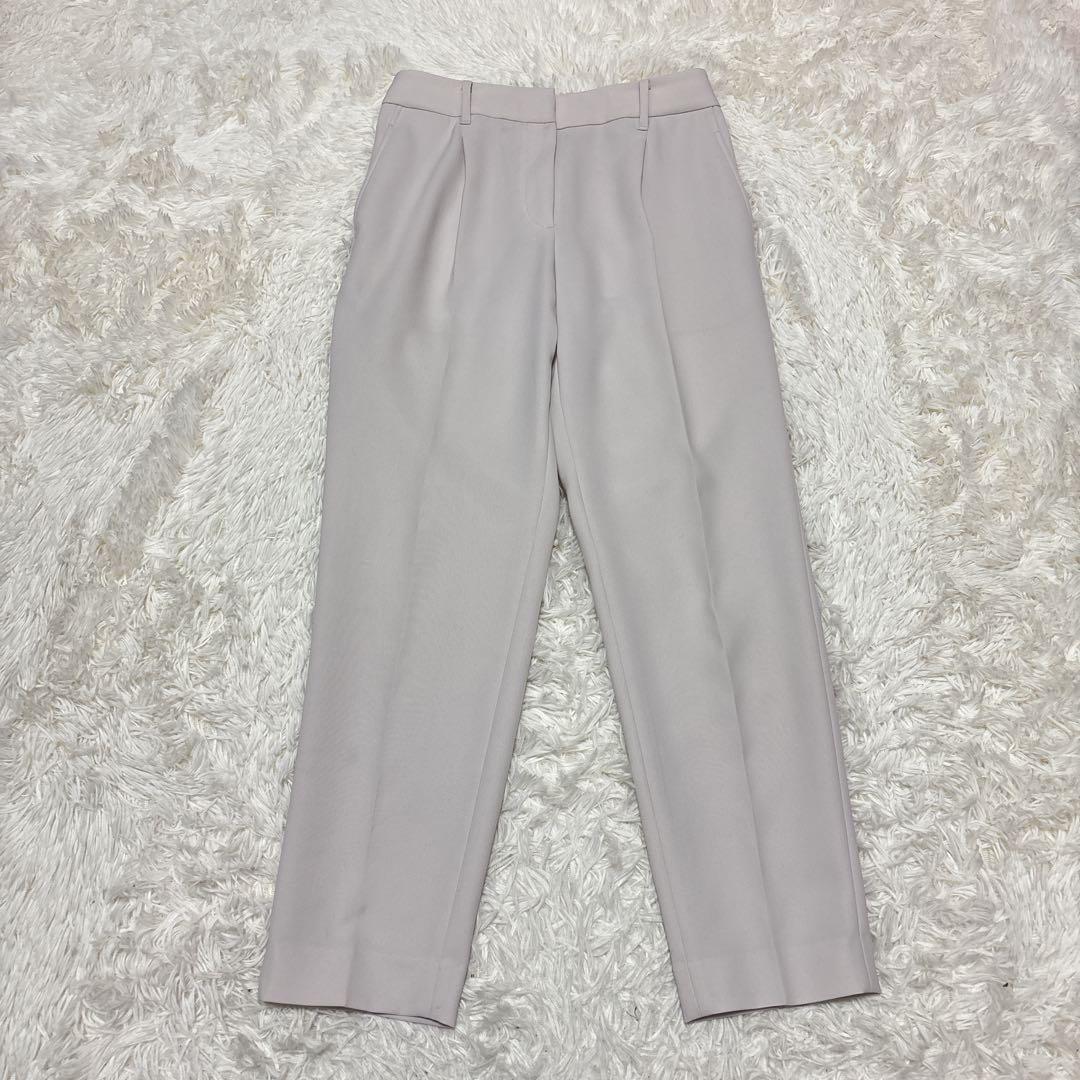 PLST　プラステ　セットアップ　ノーカラー　ボタンレス　ベージュ　Mサイズ