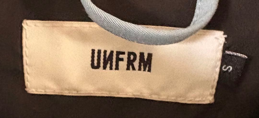 スノーボードウエア UNFRM Sサイズ（ユニセックス）