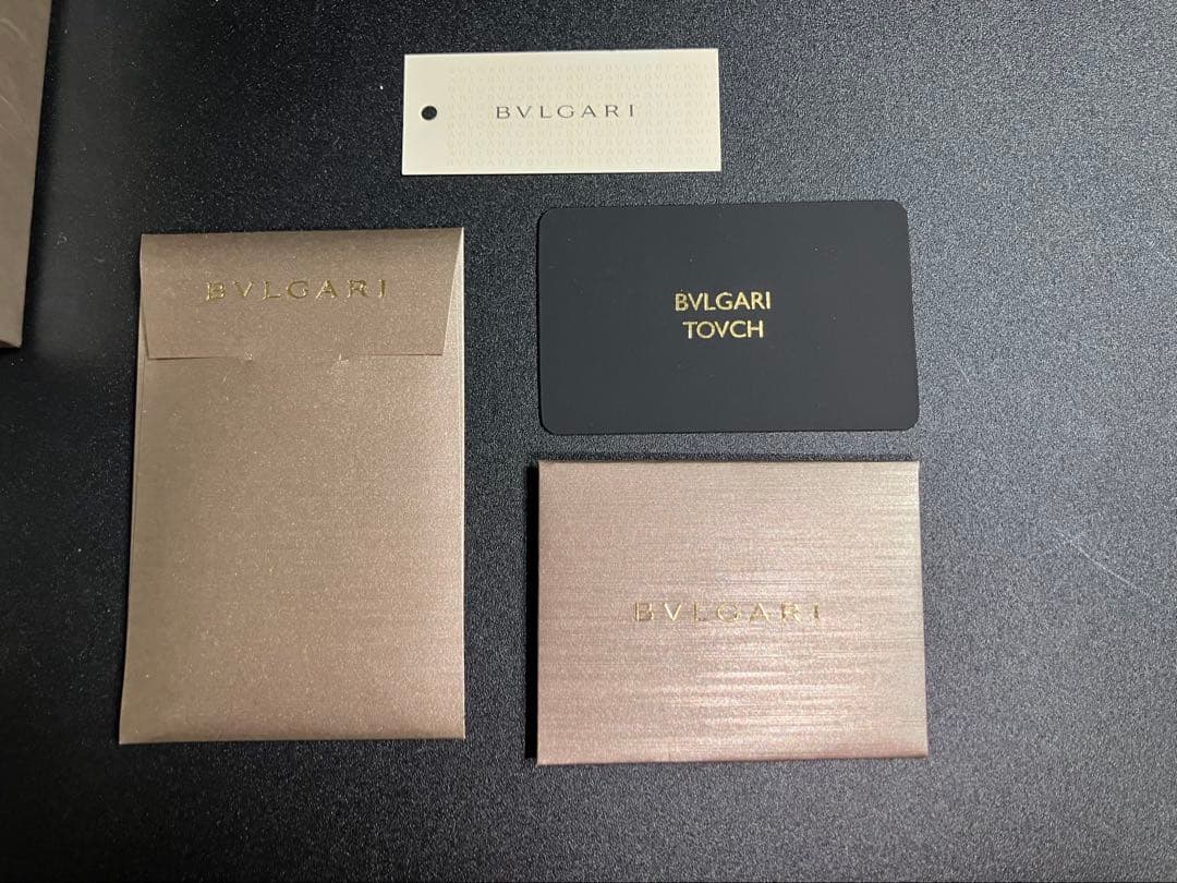 BVLGARI ブラック 二つ折り財布