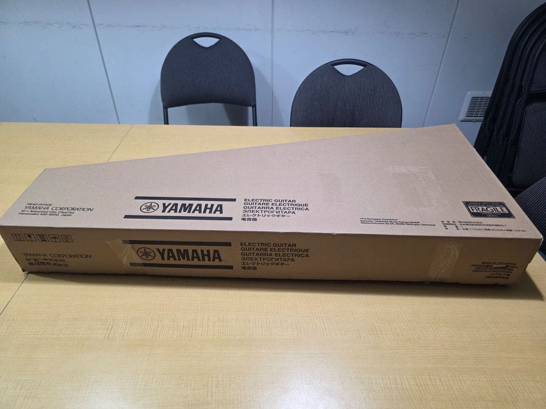 PACIFICA611V BTR LTD ぼっち・ざ・ろっく！　ヤマハ　ギター