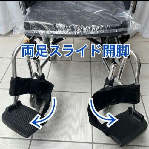 ♿ 便利な多機能 介助式 車椅子 (新品の低反発座クッションと背シート)
