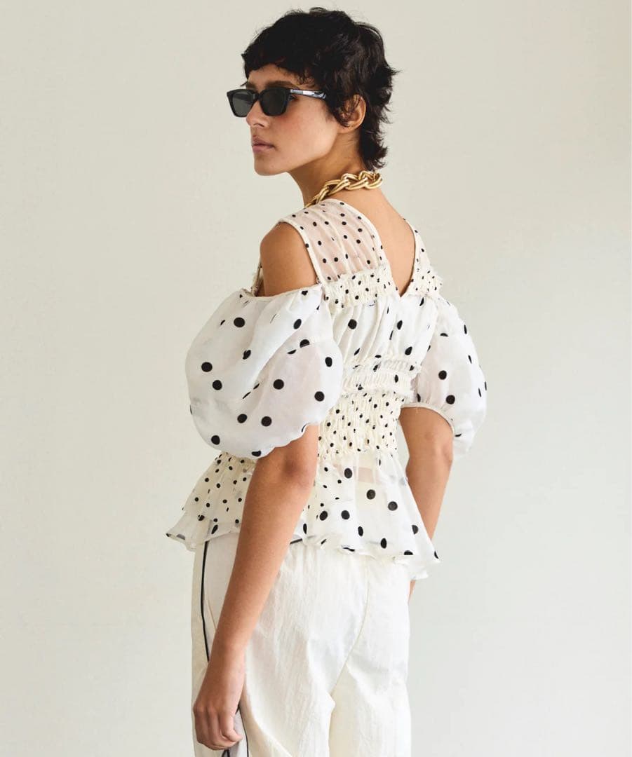 完売⭐︎メゾンスペシャル⭐︎2waySleeveDotRuffleBlouse