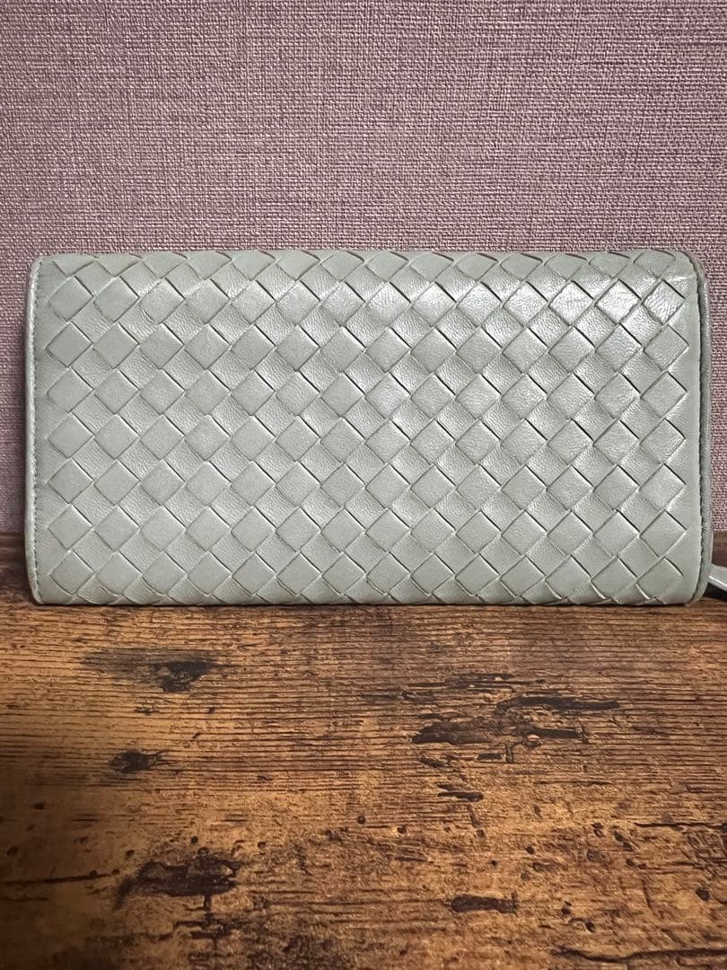 ボッテガヴェネタ イントレチャート長財布緑