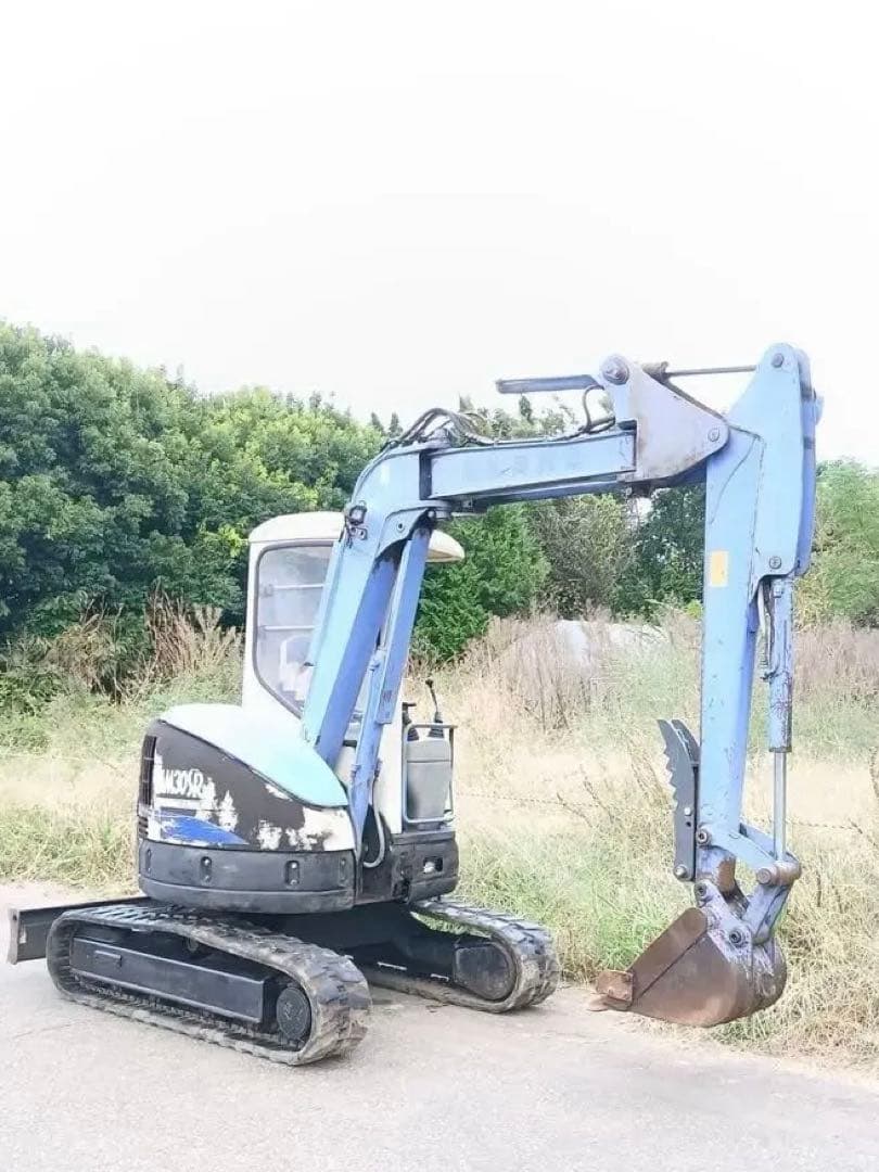 低走行おすすめです・三菱・CAT・ＭＭ30SR-3・セキュリティ付きキーレス