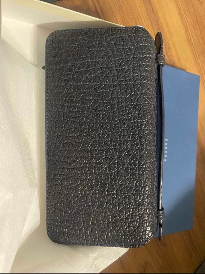 KUBERA kubera 長財布 ネイビー 鮫皮