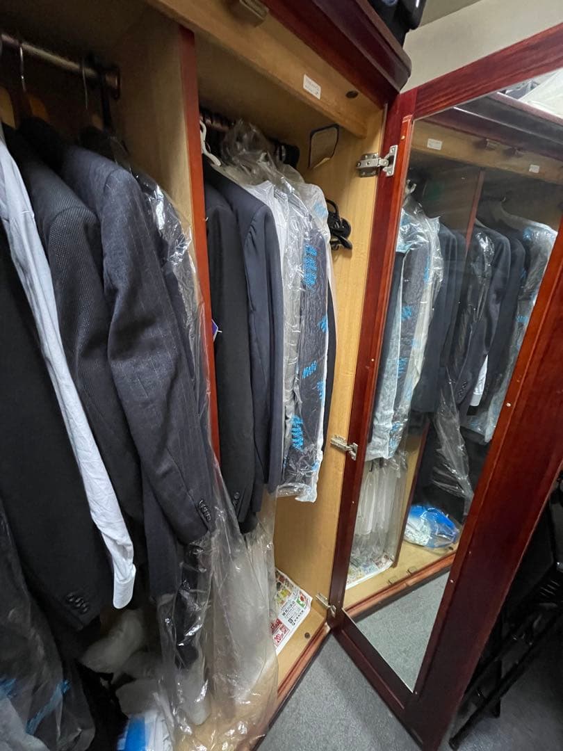 【値下げ】お買い得！　【状態良好】　大型木製洋服タンス
