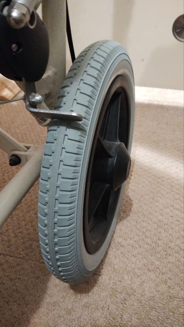 旅ぐるま カワムラ KA6　車椅子　カワムラサイクル