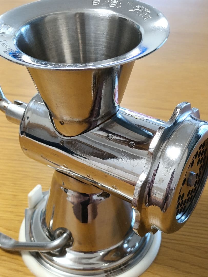 イタリア製　手動ミンサー 　ミートチョッパー　ステンレス