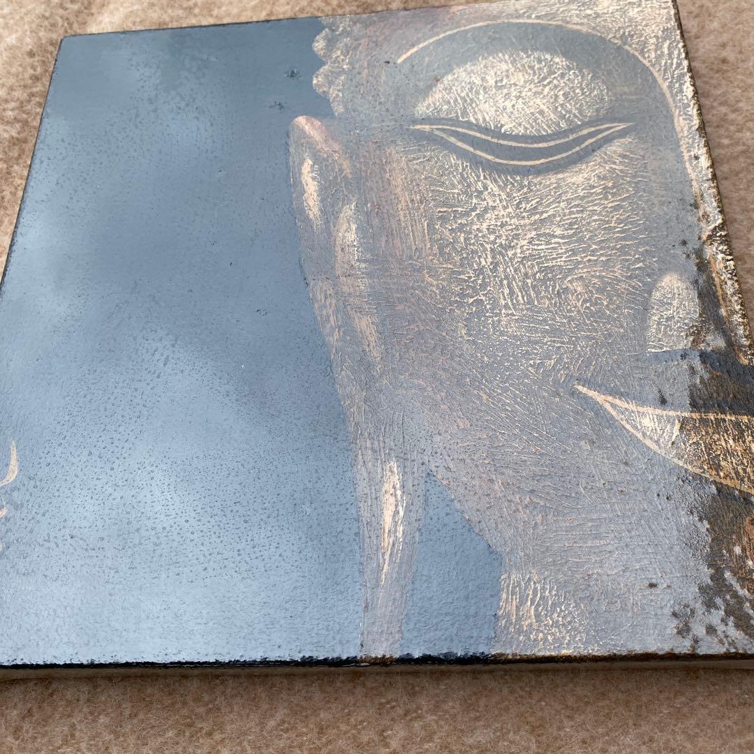 仏像デザイン アート作品 黒と金　TiTi作