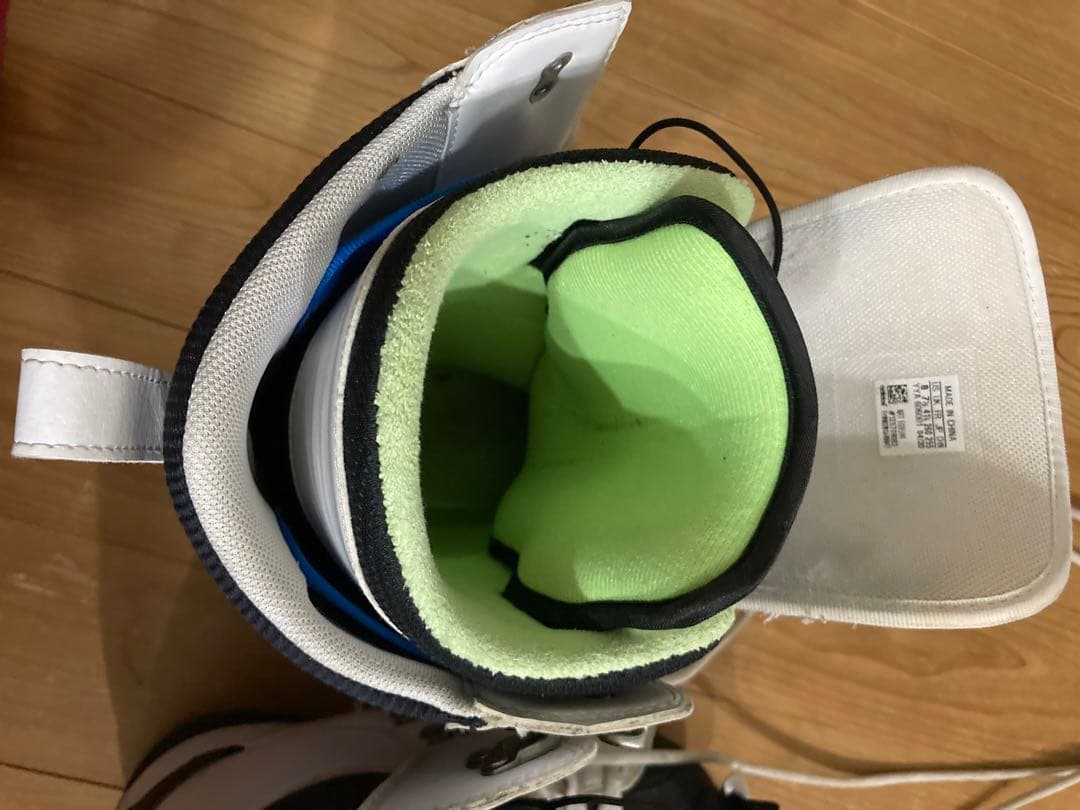 adidasアディダススノーボードブーツスーパースターホワイト/ブラック26cm