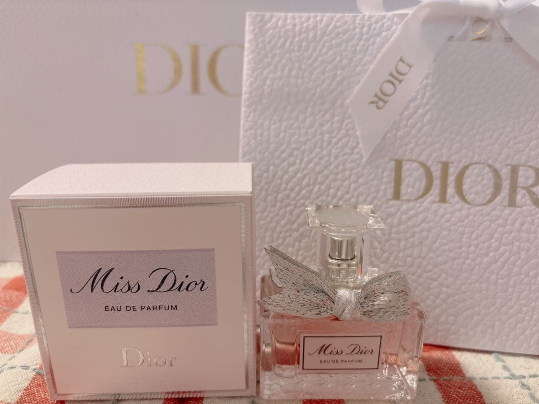 【新品未使用】Dior ミス ディオール オードゥ パルファン 30ml