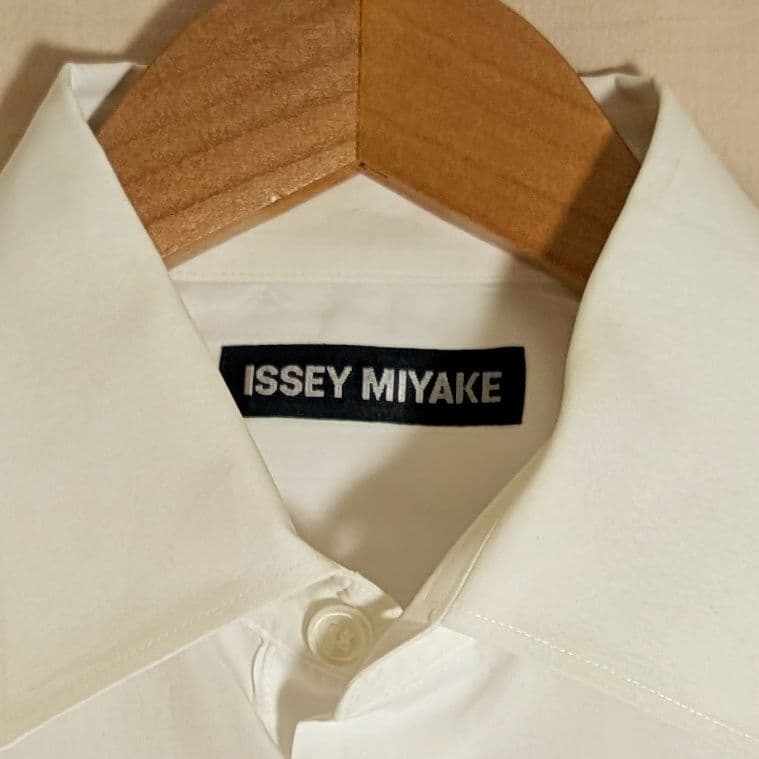 ISSEY MIYAKE 長袖 カラーシャツ 3サイズ ホワイト