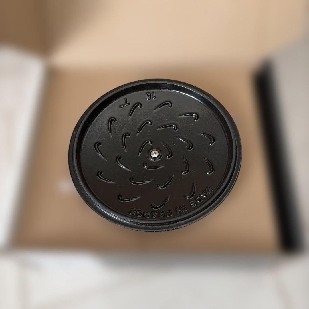 新品未使用 STAUB ストウブ ワナベ　M 18㎝ グレー　WaNABE