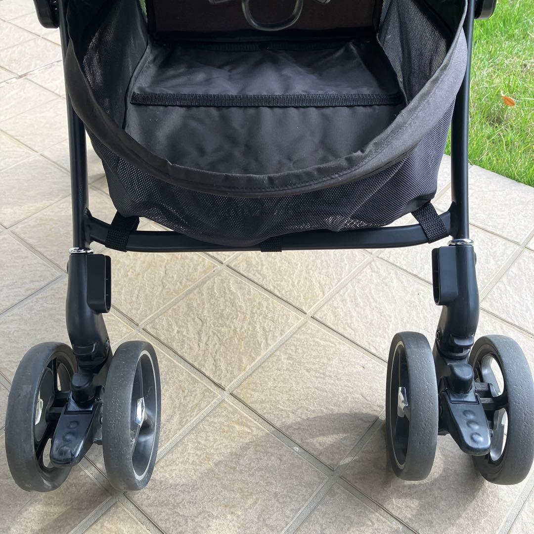 【美品】Aprica アップリカ ラクーナクッション AE ベビーカー グレー
