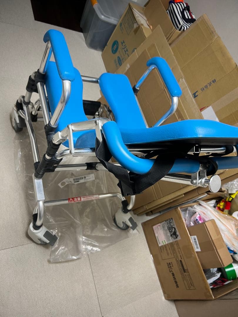 入浴用車椅子　シャワーキャリー