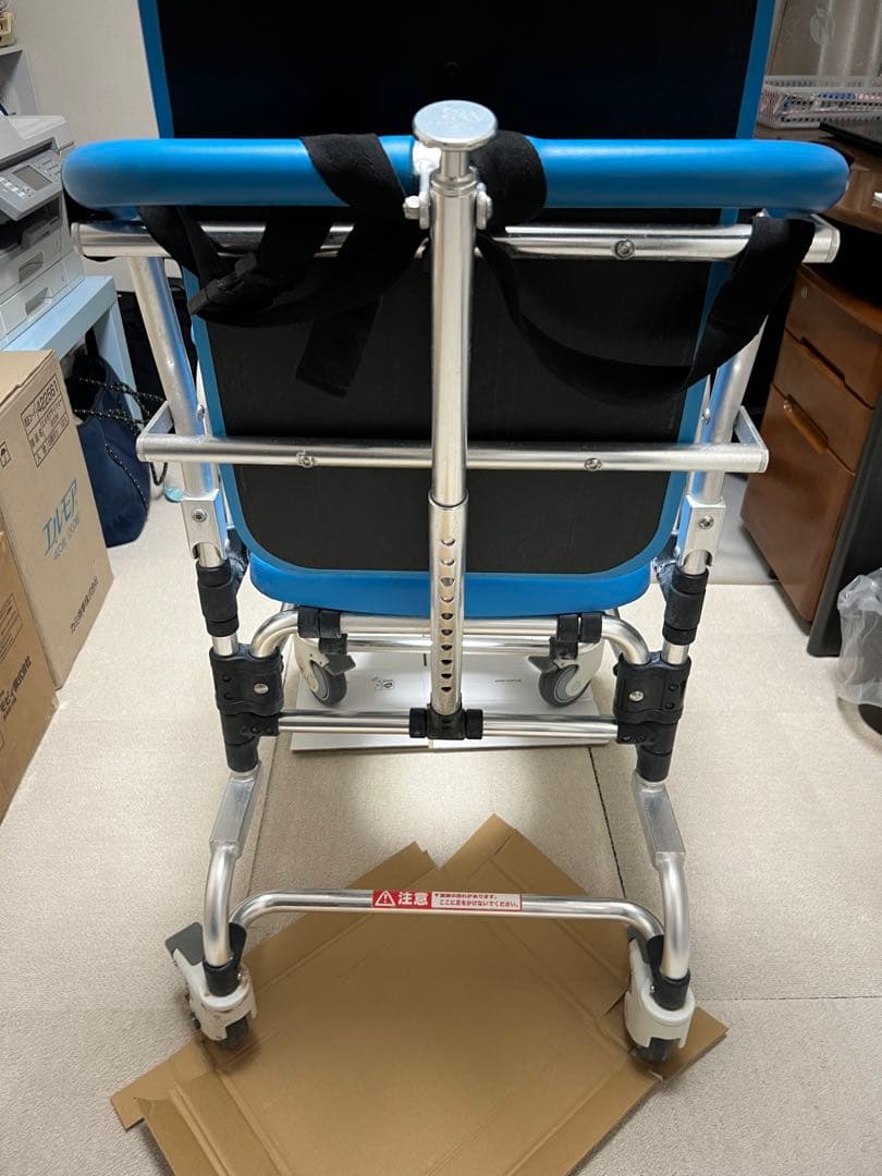 入浴用車椅子　シャワーキャリー
