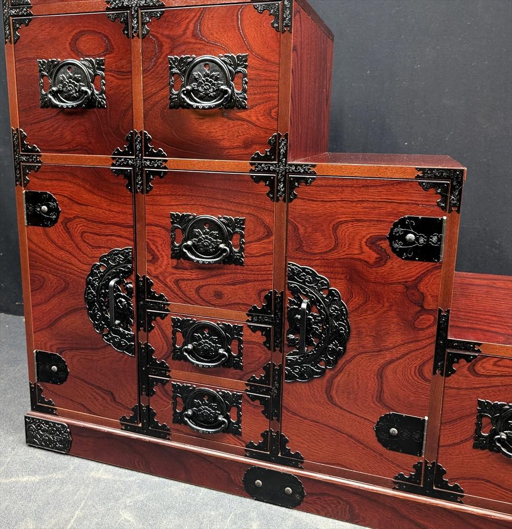 展示品　飛鳥工芸家具　欅箪笥　欅 ケヤキ材　階段箪笥　整理箪笥　タンス民藝