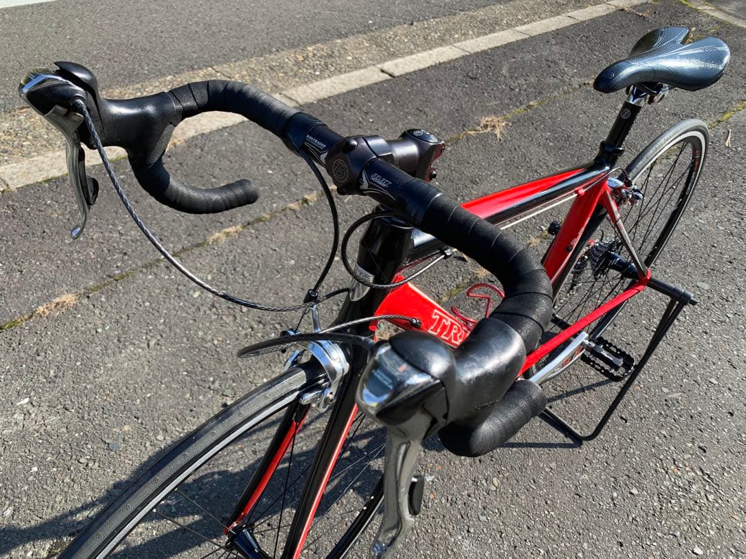 【即乘】送料無料TREKカーポンロードバイクRACE BONTRAGER 18速