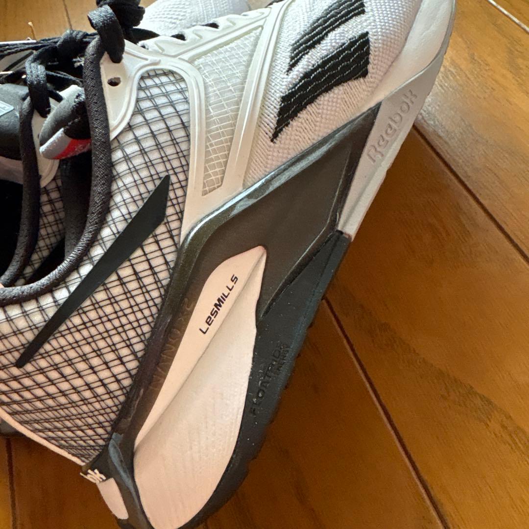 23センチ　新品未使用　ナノx2 レズミルズ　lesmills レスミルズ
