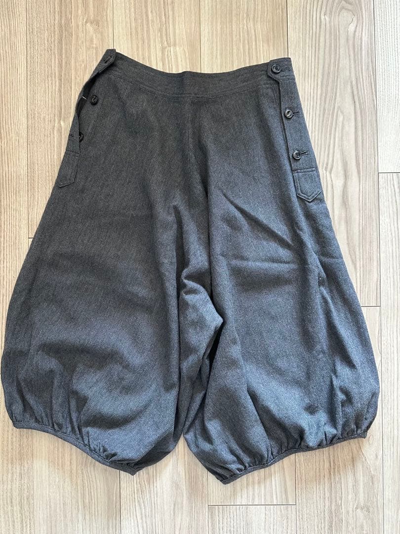アーツ＆サイエンス　パンツ　キュロット型