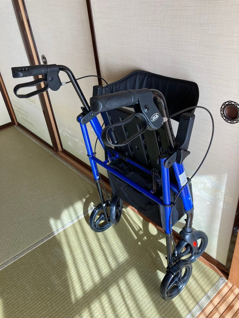 新品　歩行器　介護　シニアカー　車椅子