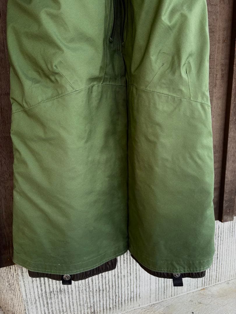 P.RHYTHM outerwear YOTEI PANTS　Lサイズ