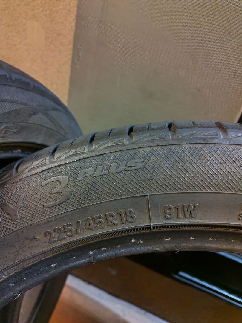 なおちゃん225/45/R18 TOYO　NANOENERGY3P　㉔