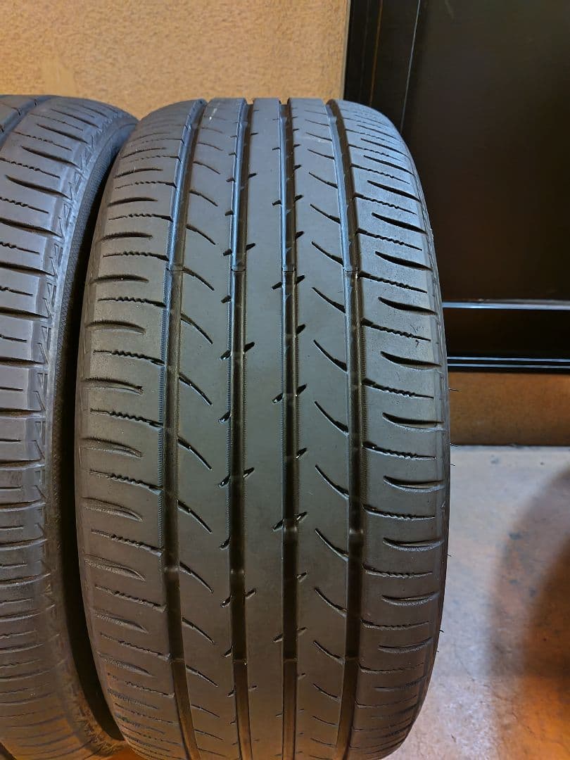 なおちゃん225/45/R18 TOYO　NANOENERGY3P　㉔