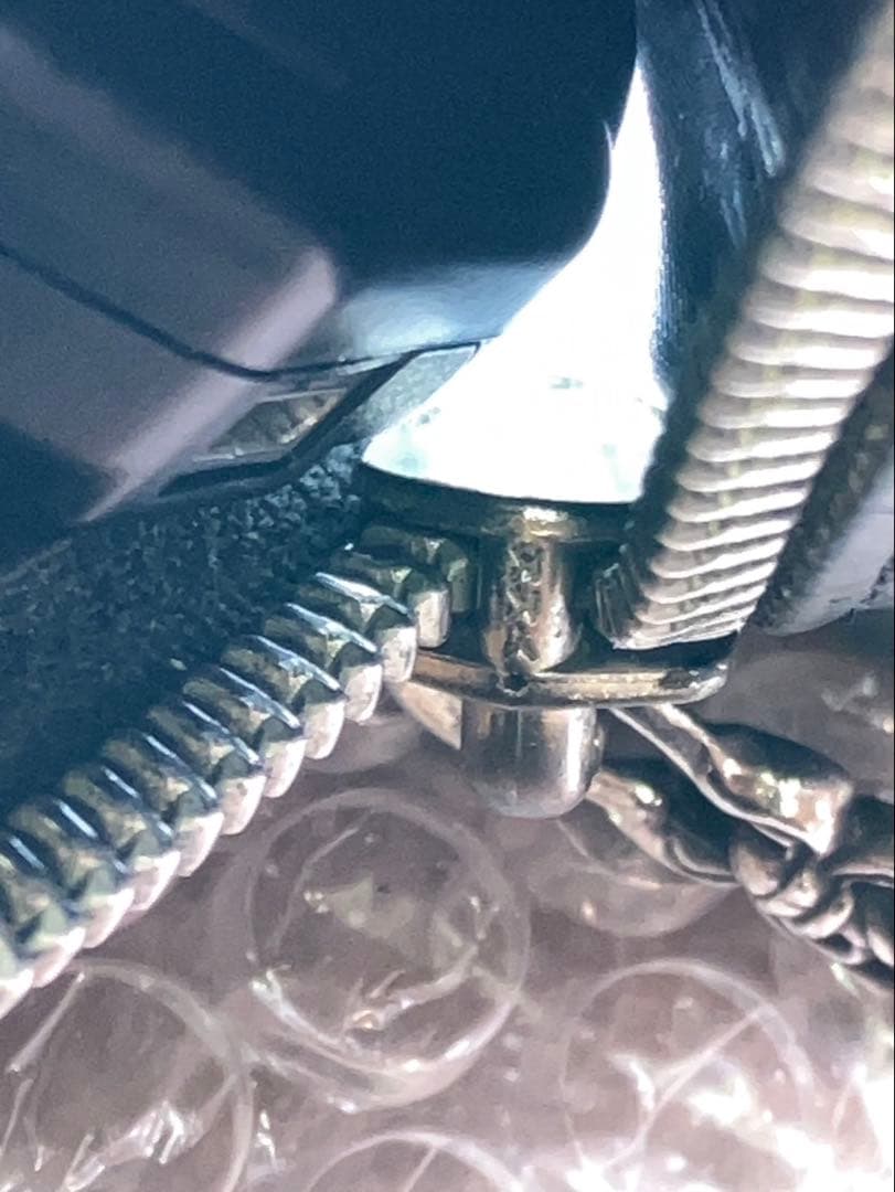 クロムハーツ　ウェーブウォレット　クロスボタン