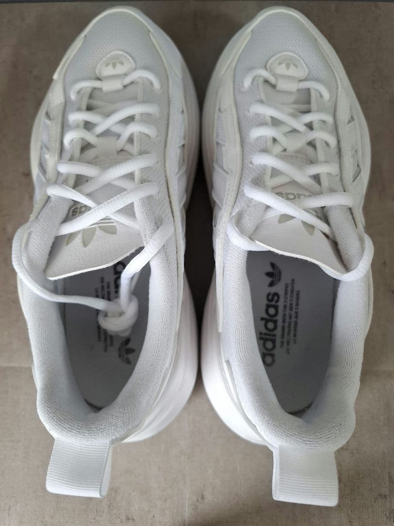 adidas OZGAIA 25.5cm アディダス オズガイア 厚底スニーカー