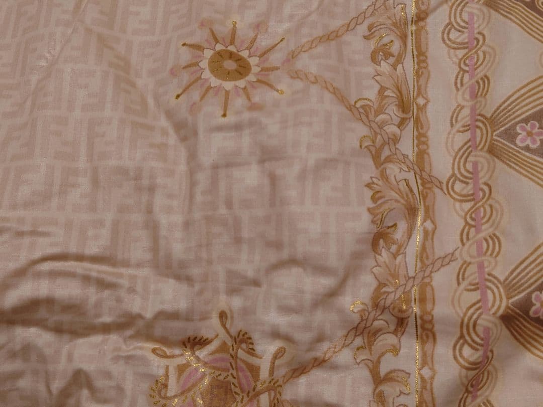 フェンディ　布団　羊毛肌掛けふとん　 ズッカ　松坂屋